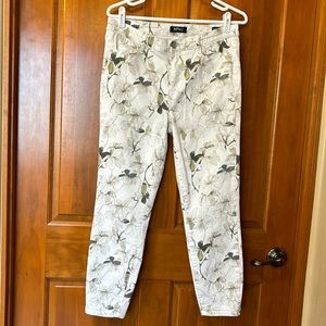 Buffalo David Bitton women’s Havana High Rise.Soft and stretchy, ankle skinny.